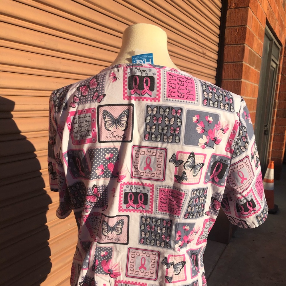 Scrub top - Picture 3 of 6